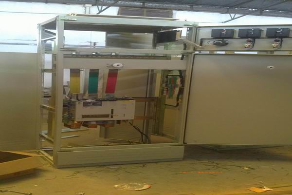 沛县控制柜-3683品牌总闸控制柜的使用原则